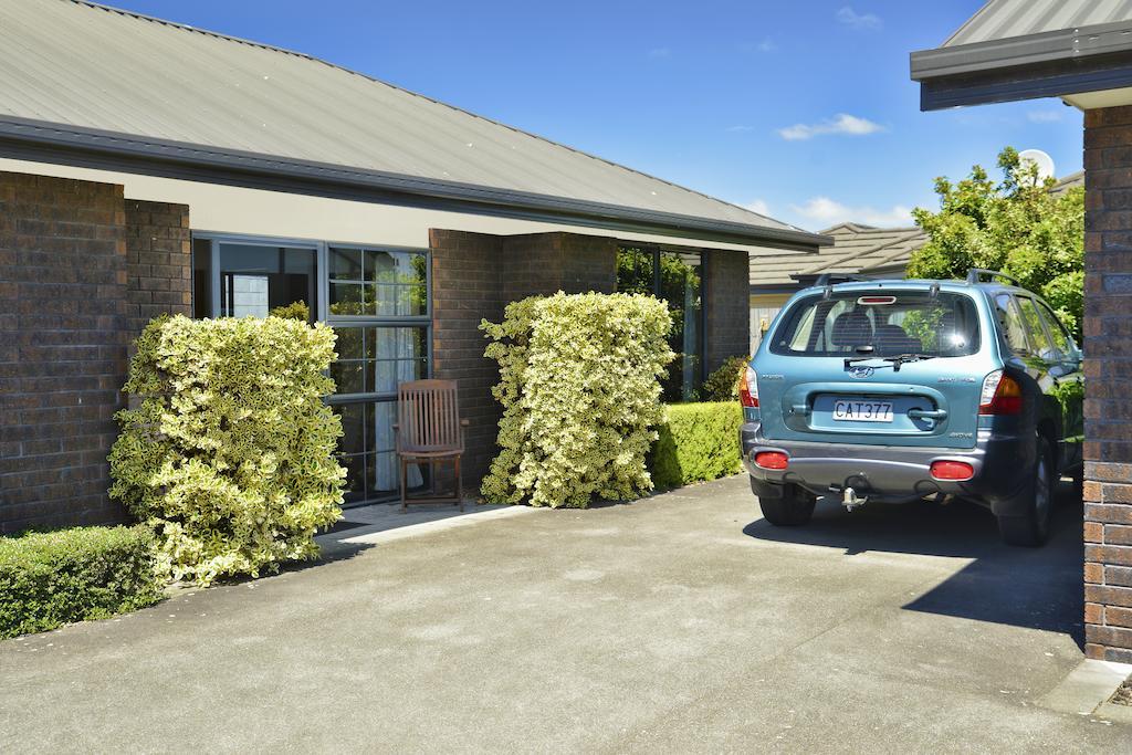 Aston Court Motel Blenheim Exterior photo